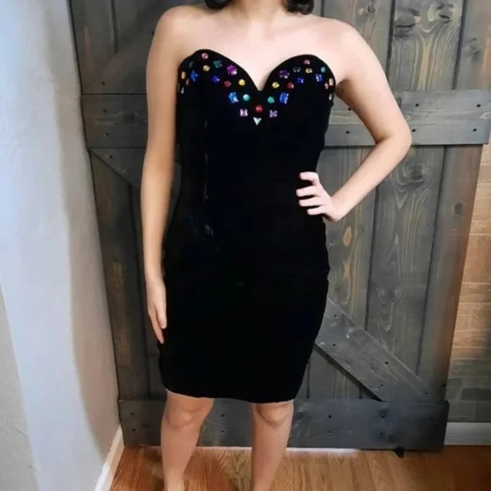 Vintage 90s Roberta Strapless Velvet Mini Dress 7/8 - Picture 1 of 5